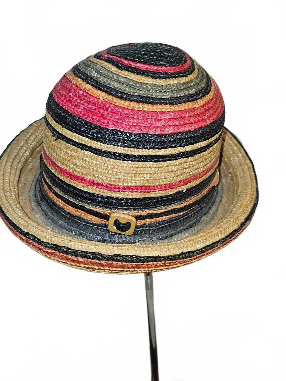 Multicolor striped straw hat